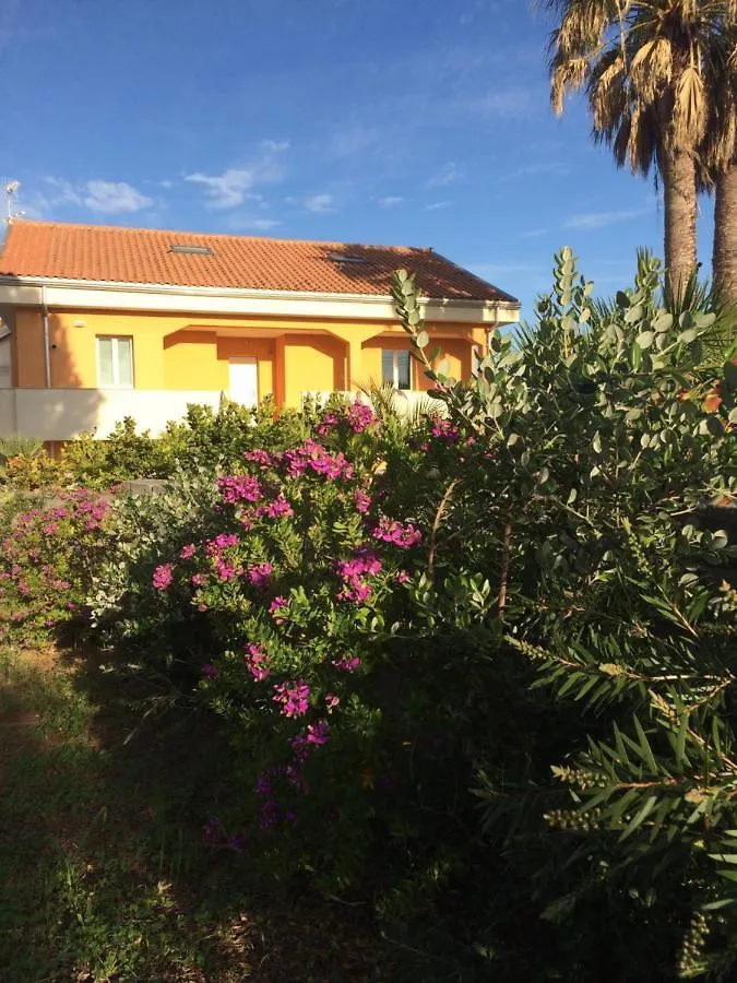 Casa vacanze Case Vesta Villasmundo